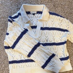 Universal Thread Cream and Navy V-Neck Sweater